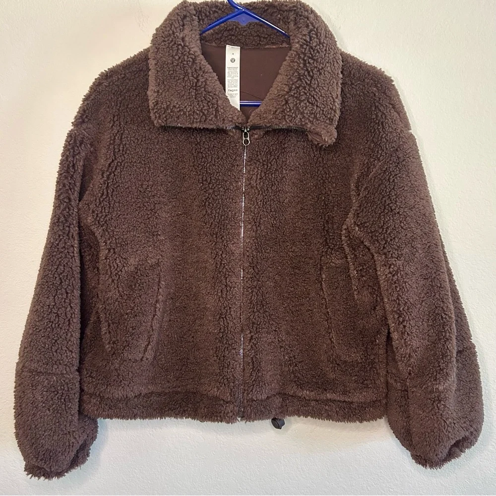 Lululemon brown Sherpa jacket cinchable size 4 NWOT - Picture 12 of 12